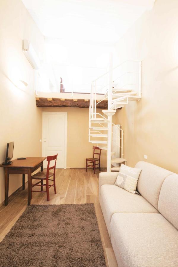 Dimora Della Rocca Bed and Breakfast Costigliole d'Asti Buitenkant foto
