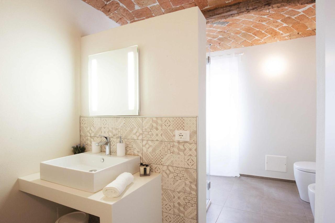 Dimora Della Rocca Bed and Breakfast Costigliole d'Asti Buitenkant foto